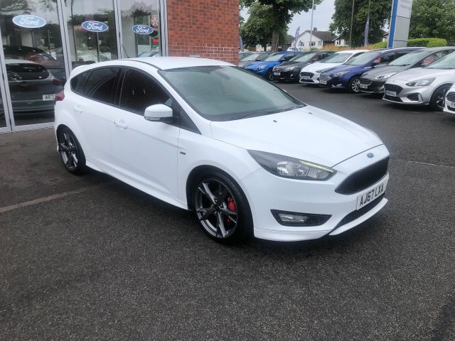 2018 (67) Ford Focus 1.0T EcoBoost ST-Line X Hatchback 5dr Petrol Manual Euro 6 (s/s) (140 ps)