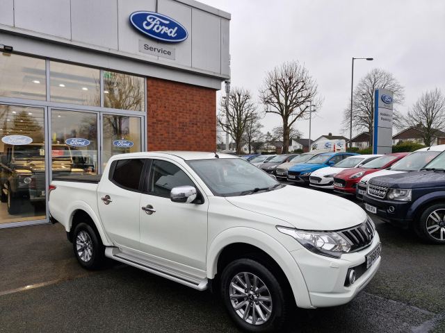 2018 (68) Mitsubishi L200 2.4 DI-D DC Barbarian Pickup Double Cab 4dr Diesel Manual 4WD Euro 6 (178 ps)