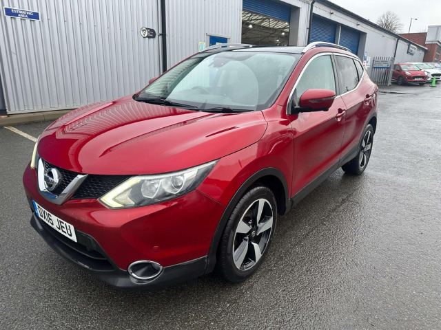 2016 (16) Nissan Qashqai 1.2 DIG-T N-Connecta SUV 5dr Petrol Manual 2WD Euro 6 (s/s) (115 ps)