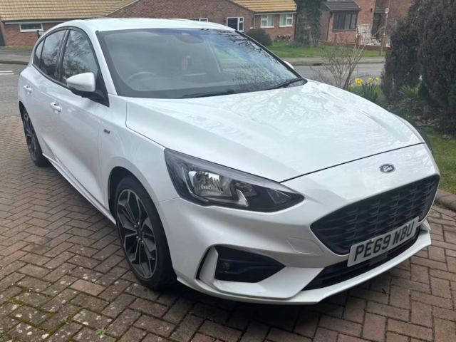 2019 (69) Ford Focus 1.0T EcoBoost ST-Line X Hatchback 5dr Petrol Manual Euro 6 (s/s) (125 ps)