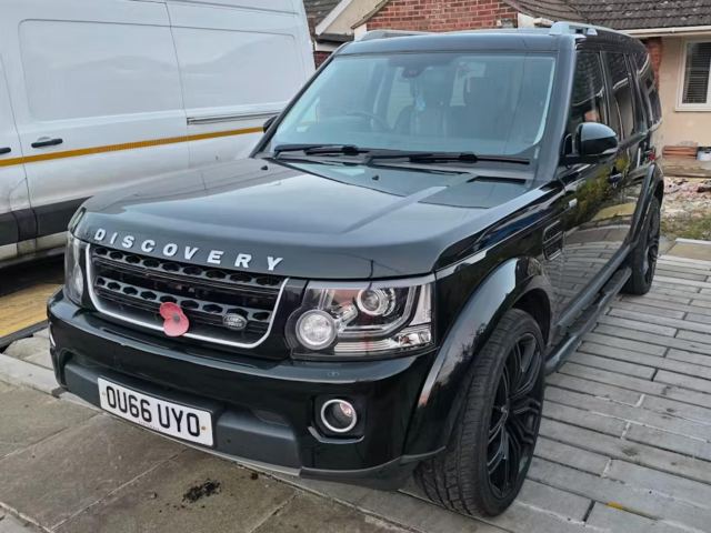 2016 (66) Land Rover Discovery 4 3.0 SD V6 Landmark SUV 5dr Diesel Auto 4WD Euro 6 (s/s) (256 bhp)