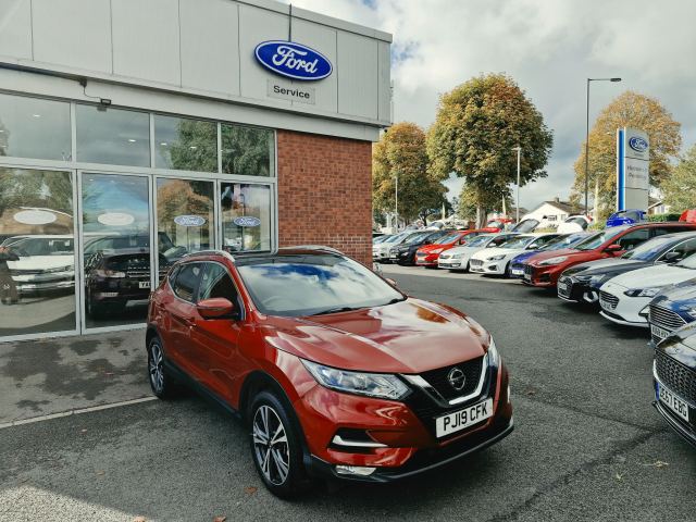 2019 (19) Nissan Qashqai 1.3 DIG-T N-Connecta SUV 5dr Petrol Manual Euro 6 (s/s) (140 ps)